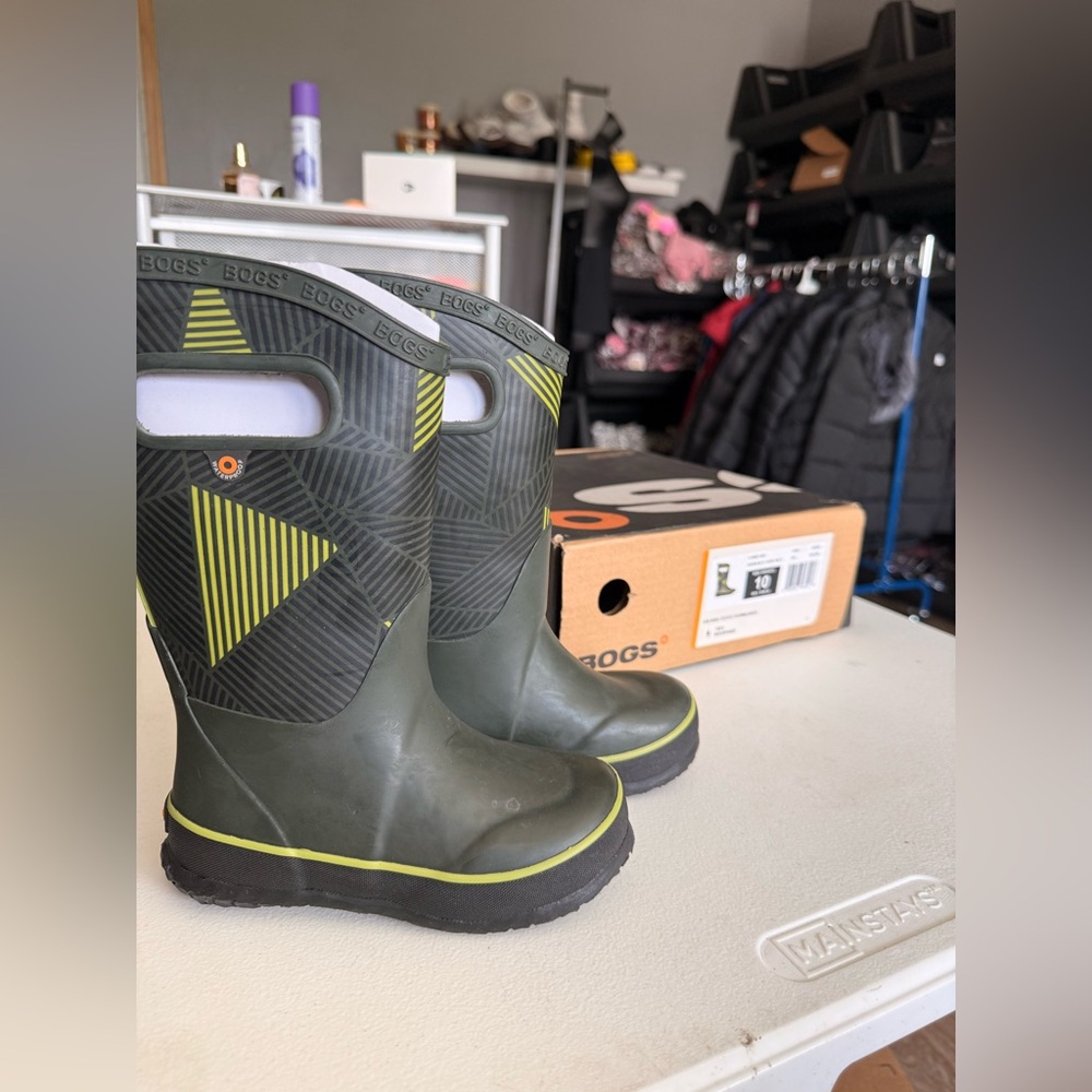 BOGS Kids Waterproof Boots in Dark Green and Multi Colors